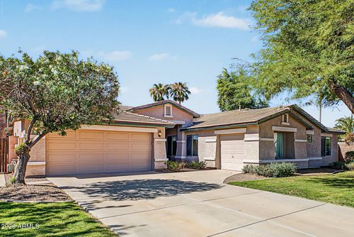 2132 S Penrose Dr, Gilbert, AZ, 85295-9117 | Card Image