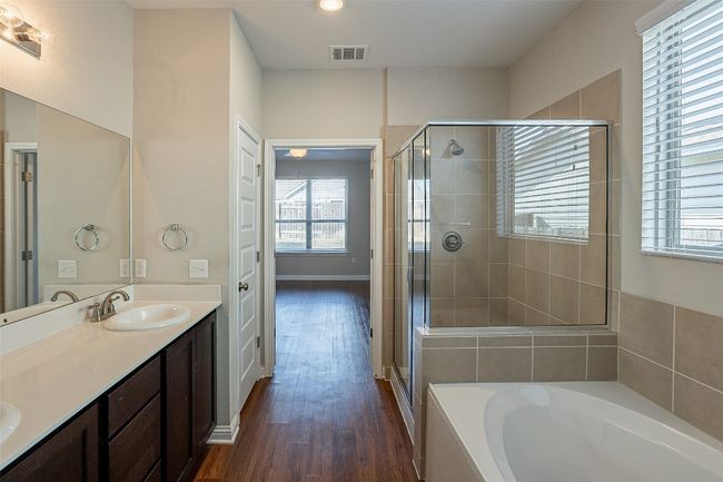 8108 Mc Kamy Dr, House other with 4 bedrooms, 4 bathrooms and 2 parking in Austin TX | Image 12
