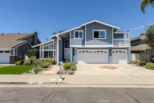 8421 Deepcliff Dr, Huntington Beach, CA, 92646-3107 | Card Image