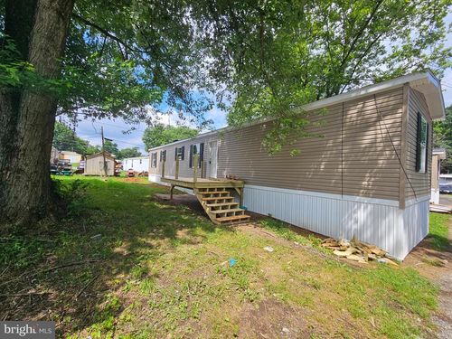 trlr-41-300 Ridge Rd, Etters, PA, 17319-9692 | Card Image