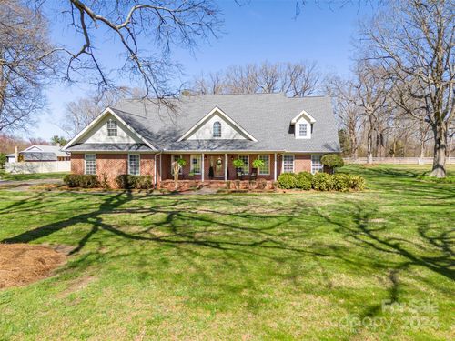 29 Daves Rd, Mooresboro, NC, 28114-7728 | Card Image