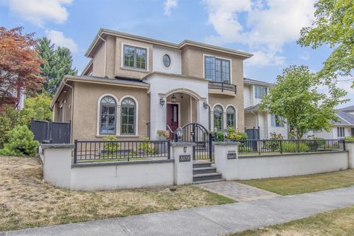 5578 Elizabeth St, Vancouver, BC, V5Y3J9 | Card Image