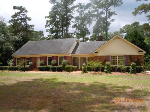 43 Willow Dr, Tabor City, NC, 28463-2216 | Card Image