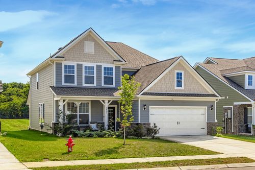 2421 Williams Ridge Dr, Columbia, TN, 38401-3797 | Card Image
