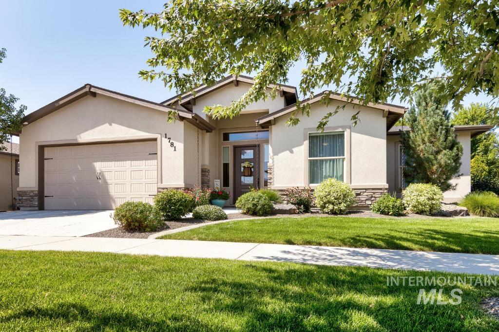Tuscolano Ave, Eagle, ID 83616