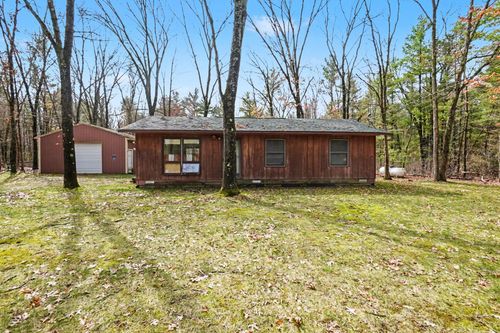 6233 S Middle Road, Newaygo, MI, 49337 | Card Image