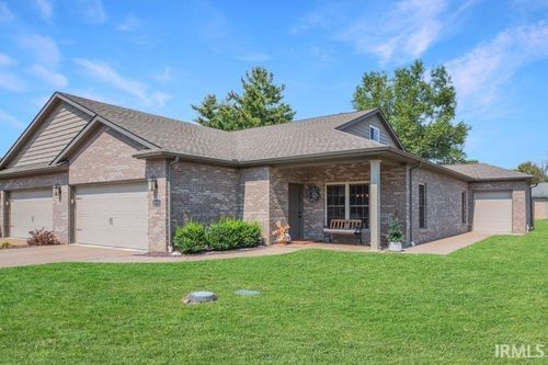 8218 Nolia Ln, Newburgh, IN, 47630-8995 | Card Image