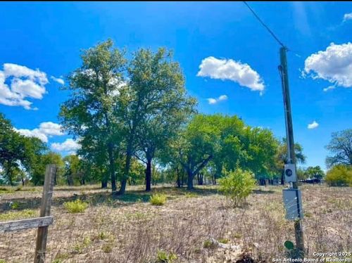 21272 Fm 471 S, Natalia, TX, 78059-2440 | Card Image