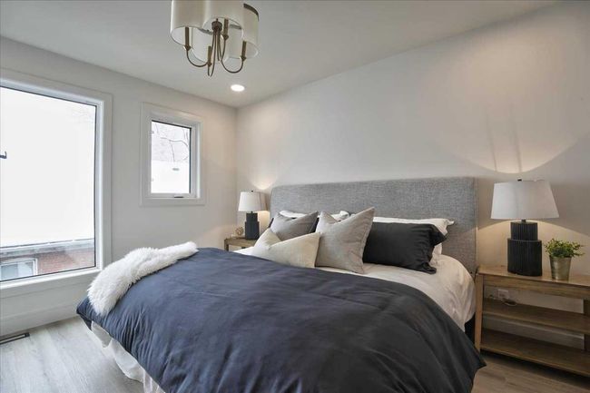 2222 5 St Sw, Townhouse with 3 bedrooms, 2 bathrooms and 2 parking in Calgary AB | Image 24