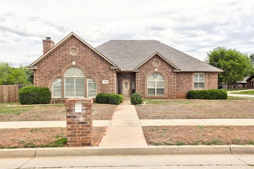 1801 Churchill Rd, Yukon, OK, 73099-4447 | Card Image