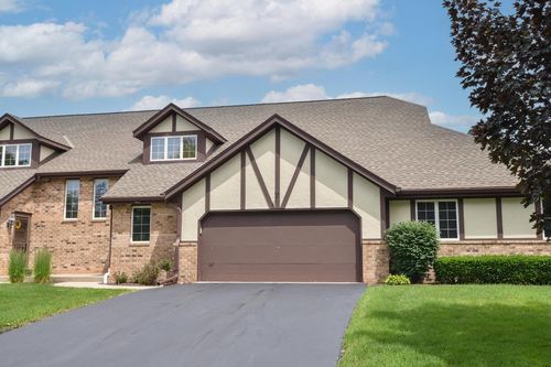 c-770 Oakwood Lane, Brookfield, WI, 53045 | Card Image