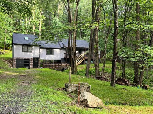 62 Wildrose Ln, Terra Alta, WV, 26764-3021 | Card Image