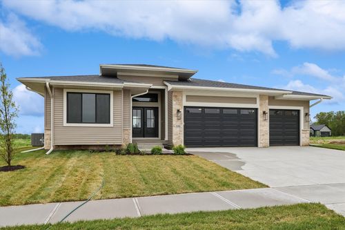 1201 Timber Trail, Solon, IA, 52333 | Card Image