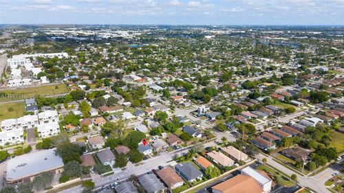 3017 Nw 2nd St, Pompano Beach, FL, 33069 | Card Image