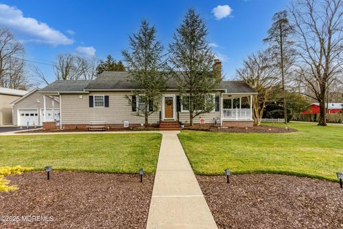 63 N New Prospect Rd, Jackson, NJ, 08527-1355 | Card Image