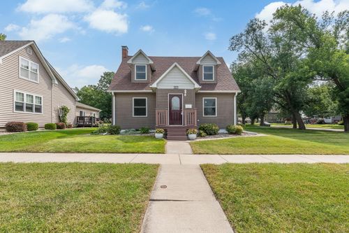 323 S Galbraith St, Blue Earth, MN, 56013-2045 | Card Image