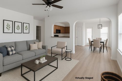 606 Lakemont Dr, Hutto, TX, 78634-5662 | Card Image