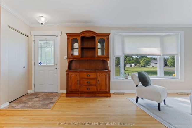 109 Old Madoc Rd, House other with 3 bedrooms, 1 bathrooms and 10 parking in Foxboro ON | Image 7
