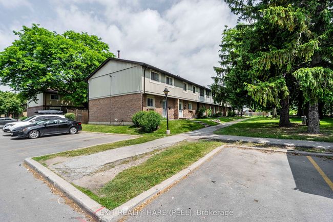 51 - 93 Hansen Rd N, Condo with 3 bedrooms, 2 bathrooms and 1 parking in Brampton ON | Image 25