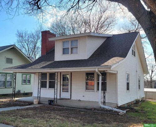 1121 N East Ave, York, NE, 68467-1924 | Card Image
