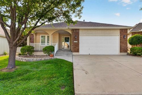 4776 Sw Leafwing Dr, Lee's Summit, MO, 64082-4864 | Card Image