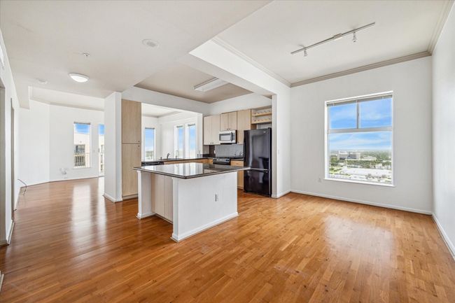 UNIT-2710 - 3505 Sage Rd, Condo with 2 bedrooms, 2 bathrooms and 1 parking in Houston TX | Image 4