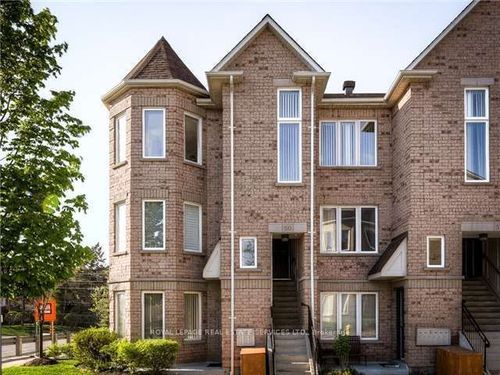 th-201-2 Brian Peck Crescent, East York, ON, M4G4K4 | Card Image