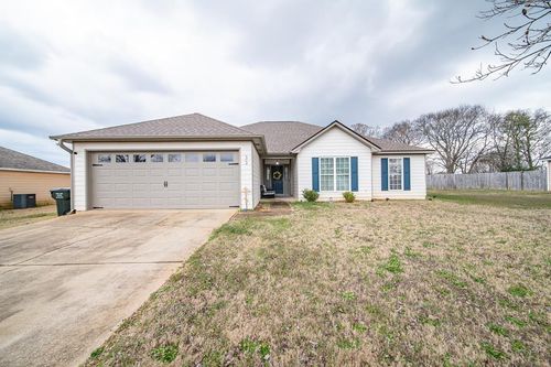 33 Honeysuckle Way, Fort Mitchell, AL, 36856 | Card Image