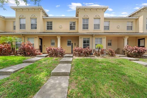 10947 Brickside Ct, RIVERVIEW, FL, 33579-4265 | Card Image