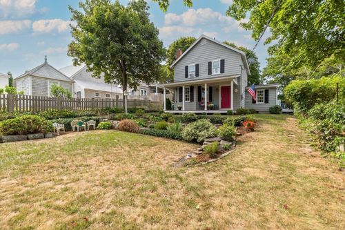 3 Willow Ln, Rockport, MA, 01966-2162 | Card Image
