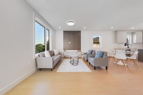 4-4855 Venables Street, Burnaby, BC, V5C3A9 | Card Image