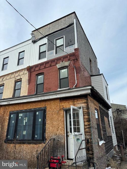 4913 Pentridge St, PHILADELPHIA, PA, 19143-3320 | Card Image