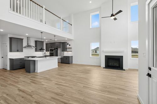 303 Boulden Ct, Sealy, TX, 77474-2572 | Card Image