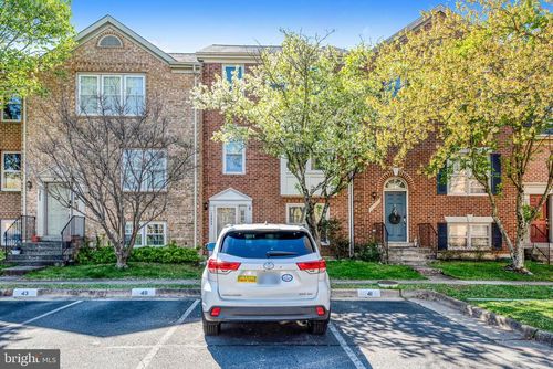 13847 Coleman Ct, CENTREVILLE, VA, 20120-2069 | Card Image