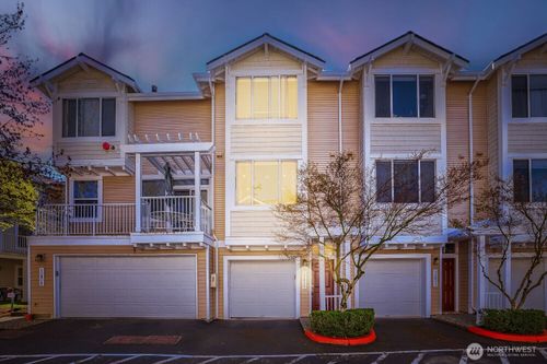 19-2-11913 Ne 163rd Pl, Bothell, WA, 98011-9400 | Card Image
