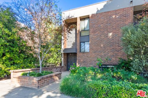 a-9323 Burton Way, Beverly Hills, CA, 90210 | Card Image