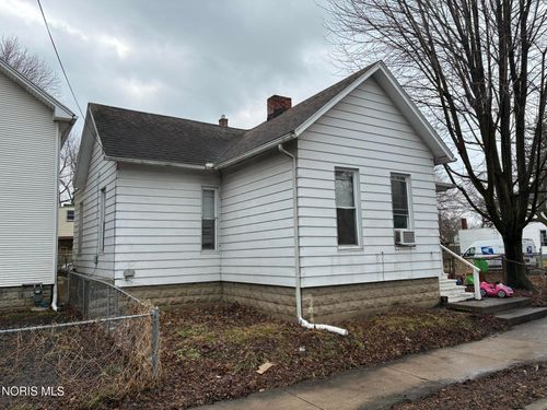 1404 Greenwood Ave, Toledo, OH, 43605-2419 | Card Image
