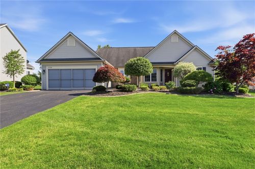 1024 Pondbrook Pt, Webster, NY, 14580-7256 | Card Image