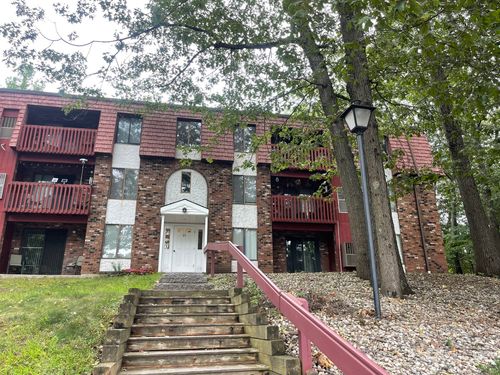 apt-6c-25 Woodsedge Dr, Newington, CT, 06111-4268 | Card Image