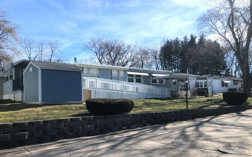 161 Spruce Dr, Jonesville, MI, 49250-9449 | Card Image