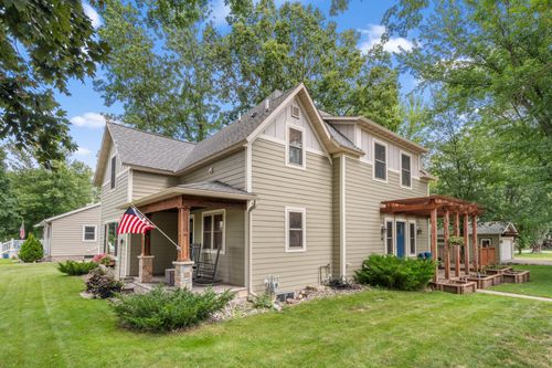 405 Oak Ave N, Annandale, MN, 55302-1202 | Card Image