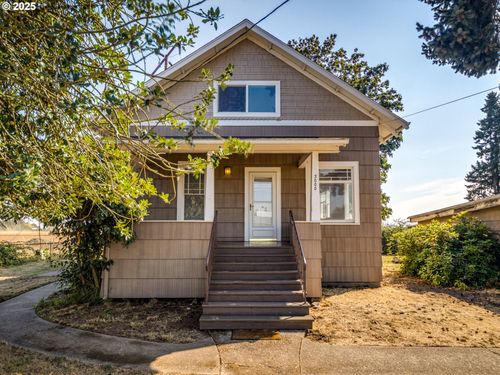 3000 Quinaby Rd Ne, Salem, OR, 97303-9727 | Card Image