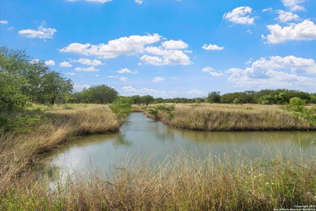 226 Private Rd 3251, Home with 4 bedrooms, 2 bathrooms and null parking in Alice TX | Image 32