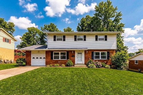 9369 Ranchill Drive, Cincinnati, OH, 45231 | Card Image
