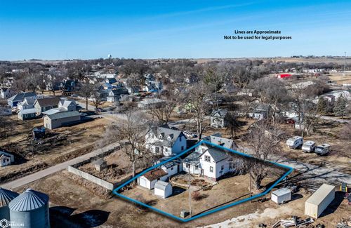 105 Court St, Harlan, IA, 51537-1433 | Card Image