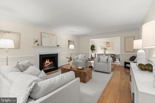 5512 Uppingham St, CHEVY CHASE, MD, 20815-5508 | Card Image