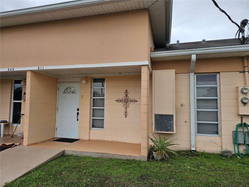 511 Club Cir, LAKESHORE, FL, 33854-1204 | Card Image