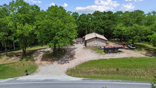 911 W State Highway 86, Lampe, MO, 65681-6351 | Card Image