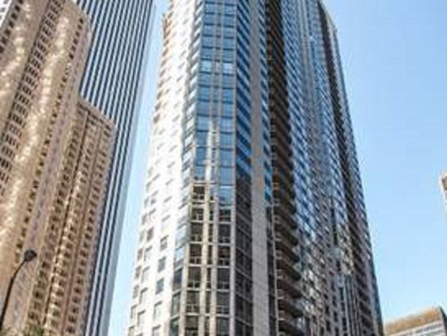 2402-222 Columbus Dr, Chicago, IL, 60601 | Card Image