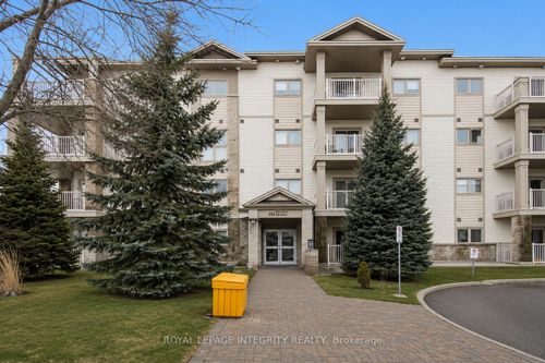303-151 Potts Pvt, Orléans, ON, K4A0V7 | Card Image